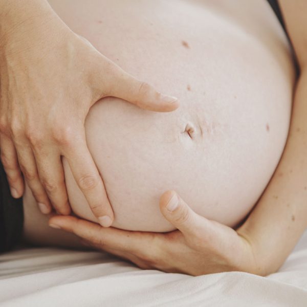 osteopathe-femme-enceinte-marly-fribourg